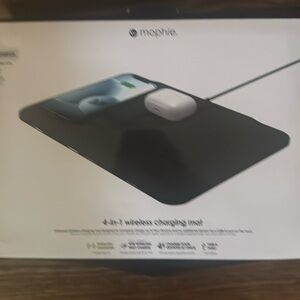 Mophie 4 n 1 charger